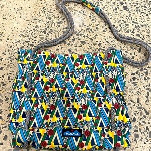 Kavu crossbody sling bag